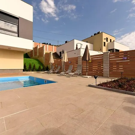 Villa A SJJ